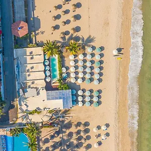 At Sapphire Ocean Club Apartment Puerto Vallarta
